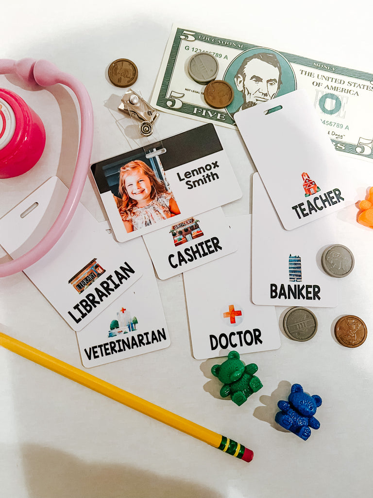 BUNDLE Dramatic Play Wallet and Occupation Badge Sets (13 Cards)